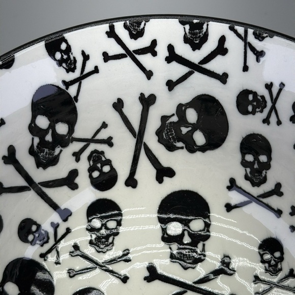 Black and White coco + Lola 
Ceramic Art Bowl with Skull Design - Picture 4 of 7